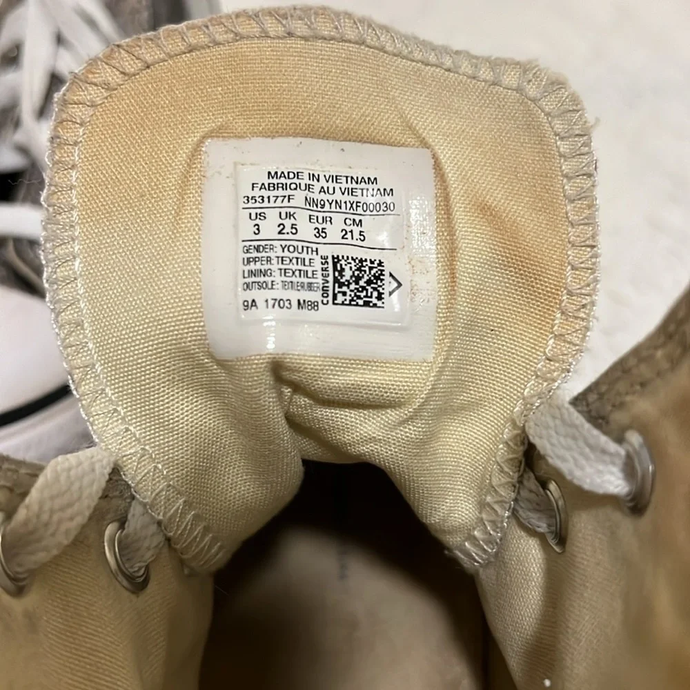 CONVERSE 3 (5.5) Silver Classic Lace Up High Tops Distressed